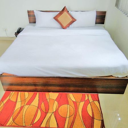 The Radiance Suites And Apartment New Delhi Eksteriør billede