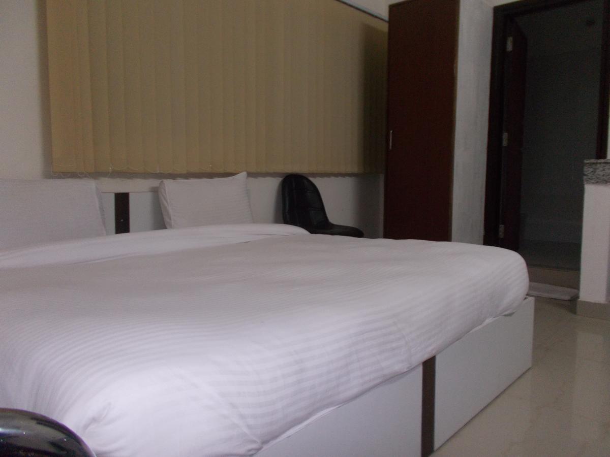 The Radiance Suites And Apartment New Delhi Eksteriør billede