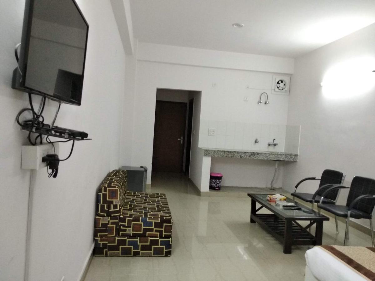 The Radiance Suites And Apartment New Delhi Eksteriør billede